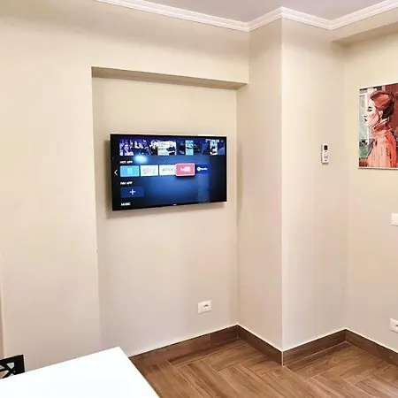 Apartamento 2v1 - Center 1 Tirana