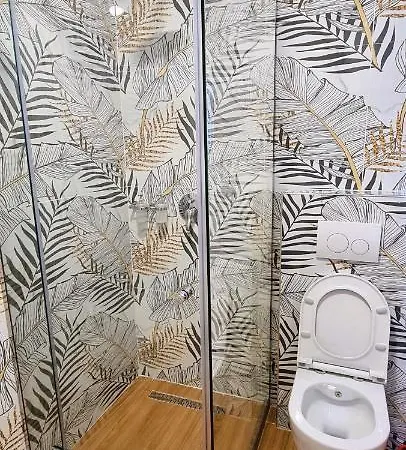 2v1 - Center 1 * 地拉那